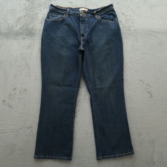 Levi's 550 Jeans Women's Size 14M Mid-Rise Relaxed Bootcut Denim 28" Inseam - Picture 1 of 15